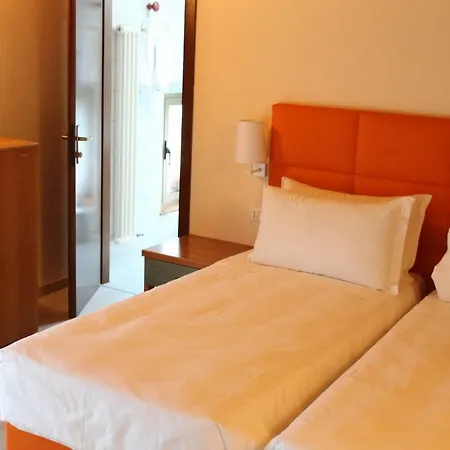 Azzurra Hotel Bologna